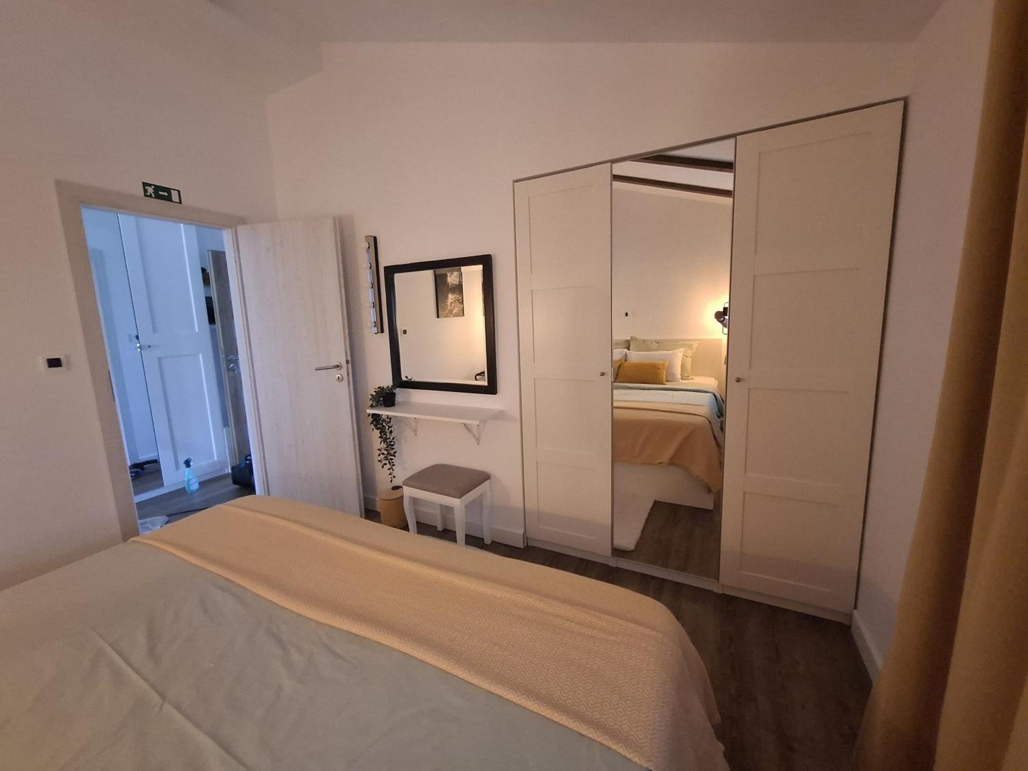 Apartman Pojine Gabonjin Eksteriør bilde
